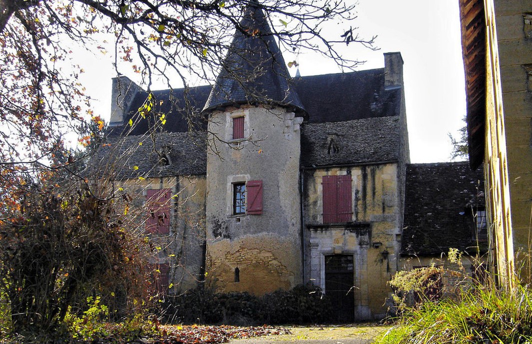 SARLAT-LA_CANEDA_(Dordogne)_-_Chateau_de_La_Boetie-